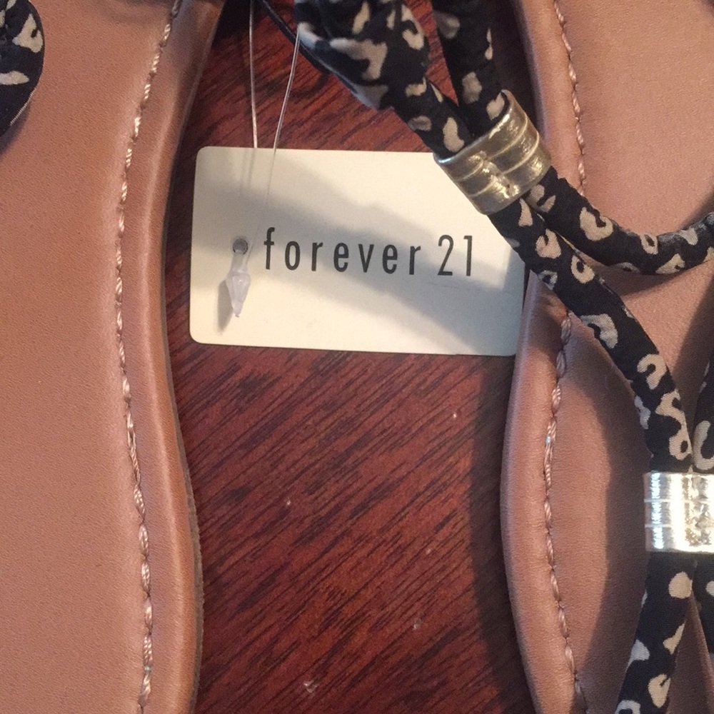 Sandals by Forever 21 - Picture 3 of 4